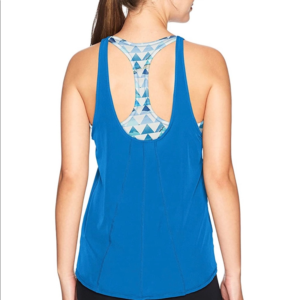 Prana sway tank